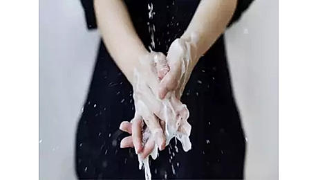 Liquid Handwashes To Keep Your Hands Germ-Free